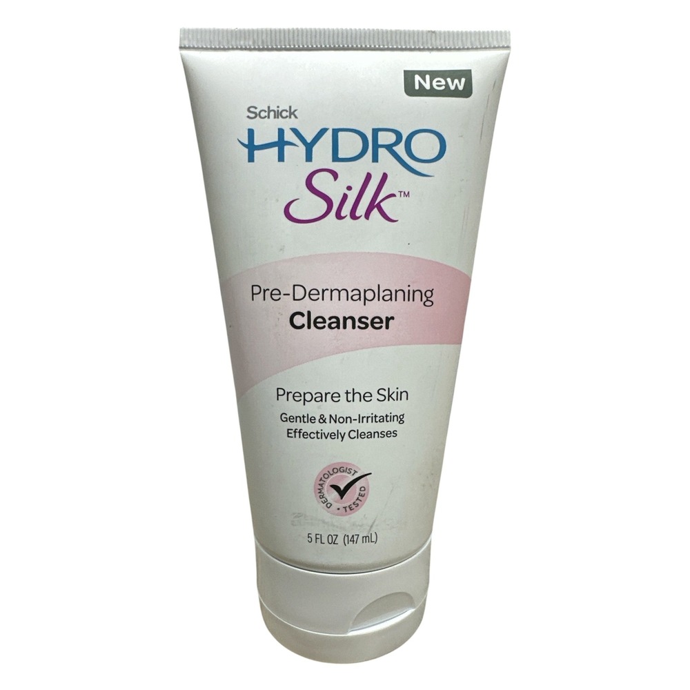 Schick Hydro Silk Pre-Dermaplaning Cleanser 5oz Gentle Non-Irritating Gel Wash